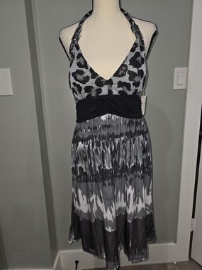 Paradise Contour Women's Dress Size L .with Movable Silver Accents Halter